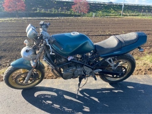 SUZUKI バンディット250 中古　バイク　現状　車体