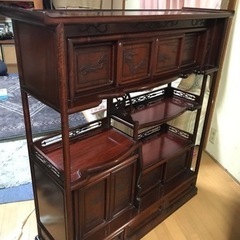 アンティーク家具 紫檀 茶箪笥  飾り棚 透かし彫り