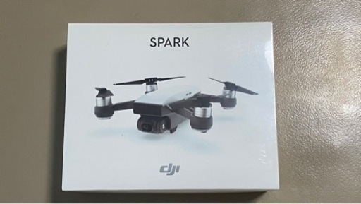 新品　DJI  SPARK  小型ドローン　高性能！