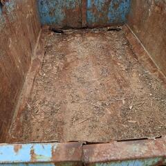 アームロール車にのせるコンテナ　8ルーベ