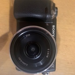値下げ！ SONY ソニーα NEX-6 ボディ + E 16mm F2.8 ミラーレス一眼カメラ
