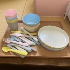 IKEA 子ども用食器 プラスチック セット