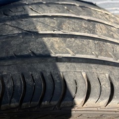 ボルボ　純正235/45R17