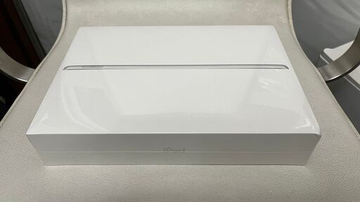 【新品・未開封】iPad 第9世代 シルバー 64GB Wi-Fi
