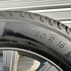 取引中　スタッドレス　205/60 R16 ミシュラン　X-ICE3+ アルミ付き4本