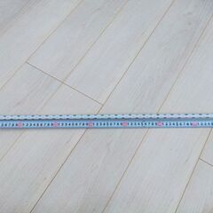 100円ショップの突っ張り棒13