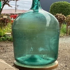 【値下げ】レトロな大型ガラス瓶