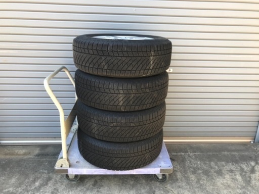 値下げ、1スタッドレス225/65R17 5H PCD114.3 アルミ付