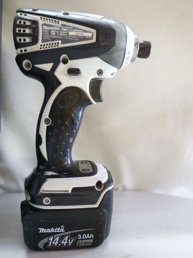 その他 makita 充電式インパクトドライバ TD133DRFXW バッテリー1つ×