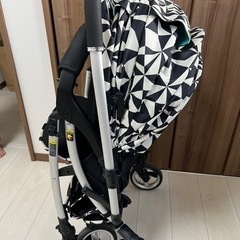 ベビーカー　Pigeon ランフィエフ
