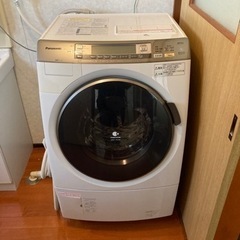 Panasonic製　ドラム式洗濯乾燥機　NA-VX7100L