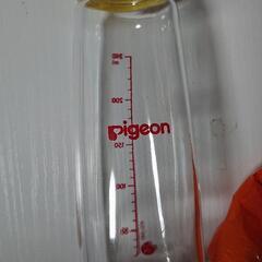 綺麗  Pigeon 哺乳瓶240ml  