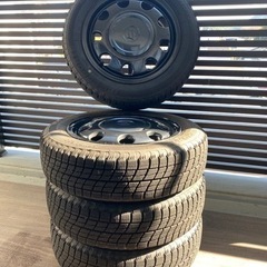 美品 ホイール付きスタッドレスタイヤ155/65R14