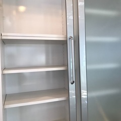 新品未使用　食器棚