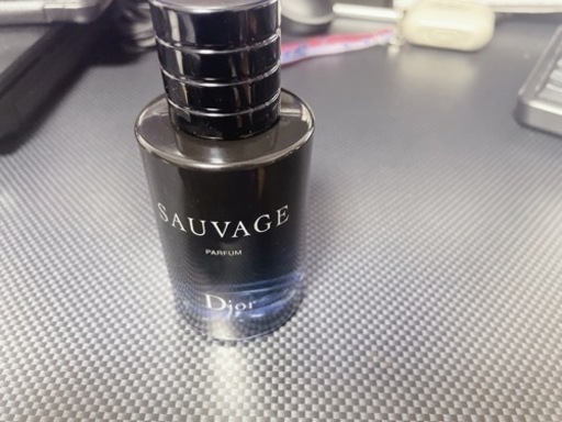 DIOR SAUVAGE (PARFUM) ディオール　ソヴァージュ