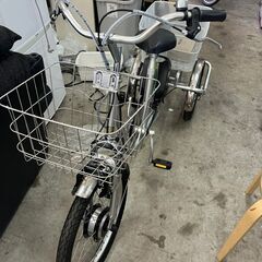 【A-326】タイガー 三輪電動自転車 シルバーカラー 中古 激安 通電確認済