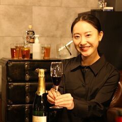 【月給30万円】新規OPENのワイン酒場の正社員募集☆