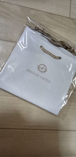 透明ダイヤのネックレス