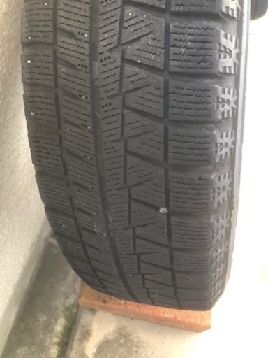 スタッドレス