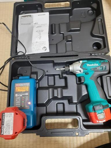 値下)makita 動作品 インパクトドライバー M694DWX | ohlecafeparis.com