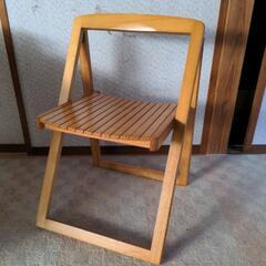 折りたたみ木製椅子