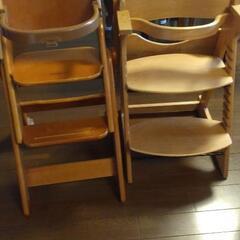 2脚合わせて500円！幼児食卓用椅子
