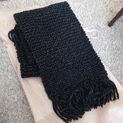 【無料】手編みのマフラー　毛糸