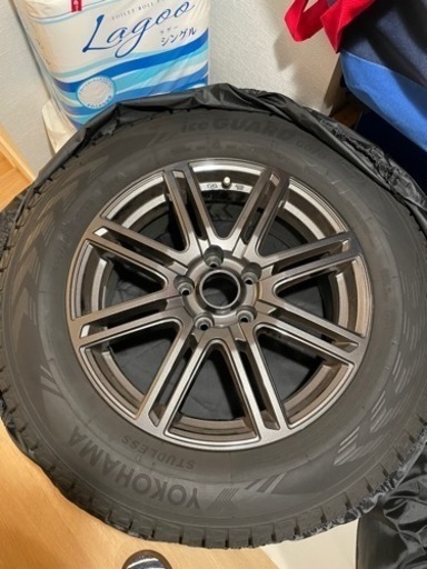 スタッドレスタイヤ　225/65R17 ホイール付き4本