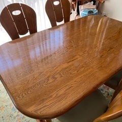 【取りに来て下さる方のみ】ダイニングチェアセット