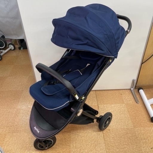 折りたためます‼️Aprica アップリカ 6DM99TXIJ イージーバギー