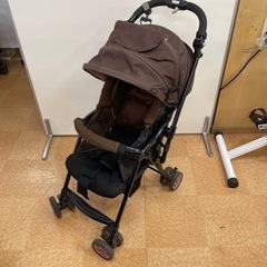 👶combi👶メチャカルファーストコンパクトエッグショック ベビーカー