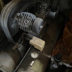 サブタンク付きコンプレッサー