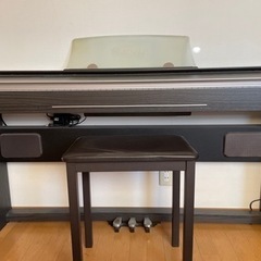 カシオ電子ピアノ　イス付き　早いもの勝ち10000円