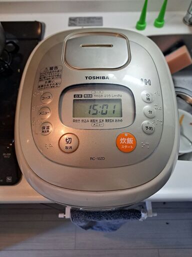 東芝　５合炊き炊飯器