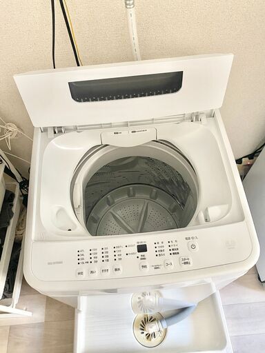 【美品】アイリスオーヤマ 洗濯機 IAW-T504
