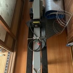 電動薪割機　破砕力5t