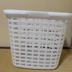 【お取引中】洗濯用カゴ