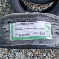 215/60R17 4本セット 17インチ 冬タイヤ＋未使用夏タイヤ＋ホイール  ニルヴァーナ スタッドレス ブラポリ            