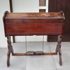 アンティーク　足踏みオルガン