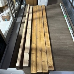 【引き渡し者決定】2x4木材　シェルフ分解した木材