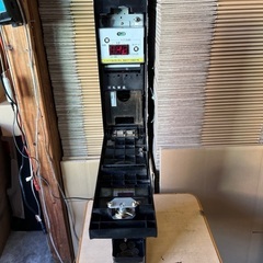 日本金銭機械 両替機 1000円→100円×10枚 廉価