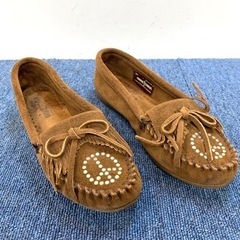 お買得‼️MINNETONKA(ミネトンカ) キルティモックウィ...