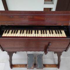 アンティーク　足踏みオルガン