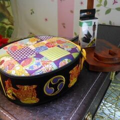 19.980円 沖縄三線専用オーストリッチ風ハードケース、胴巻き付き紅型 