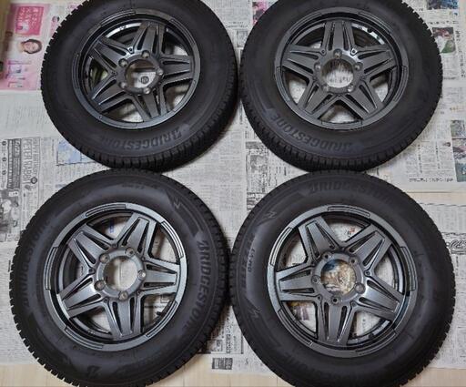 スタッドレスタイヤ175/80R16 ブリヂストンDMV3 アルミホイール