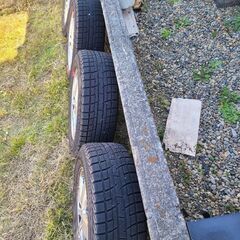 本日限定値下げ❗バリ溝✨️トヨタ純正ホイールスタッドレス