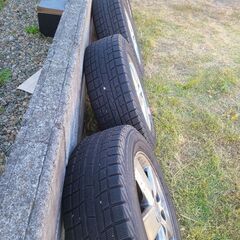 本日限定値下げ❗バリ溝✨️トヨタ純正ホイールスタッドレス