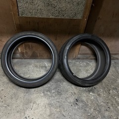 245/35r21  ヨコハマ　エイビット