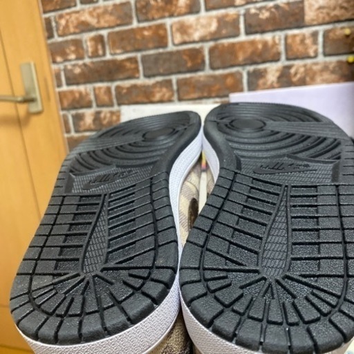 Travis Nike Air Jordan 1 カスタムスニーカー
