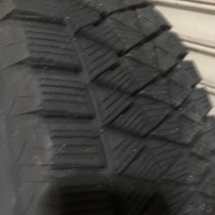 225/65R17 スタッドレスタイヤ　ハリアー等